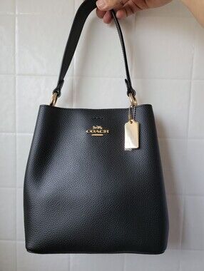 Coach Town Bucket Bag ( like new)